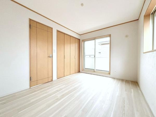 川崎市川崎区京町３丁目の中古一戸建の洋室