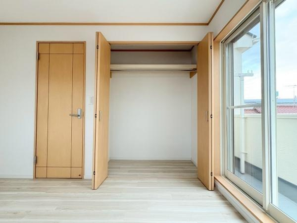 川崎市川崎区京町３丁目の中古一戸建の収納