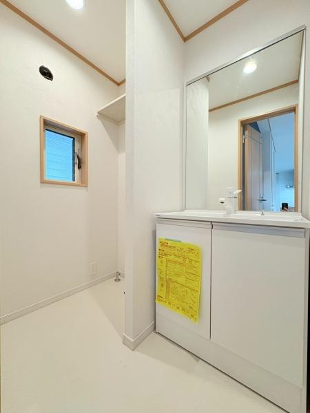 川崎市川崎区京町３丁目の中古一戸建の独立洗面台