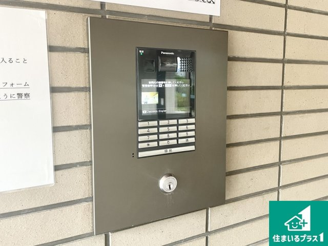 ファミールハイツ堺Ⅱ番館のエントランス|オートロックマンションです【現地写真】