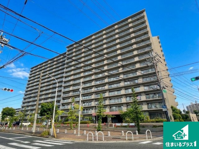 ファミールハイツ堺Ⅱ番館の外観|南海本線「七道」駅徒歩９分、ＳＲＣ造１５階建、総戸数２５１戸のビッグコミュニティです