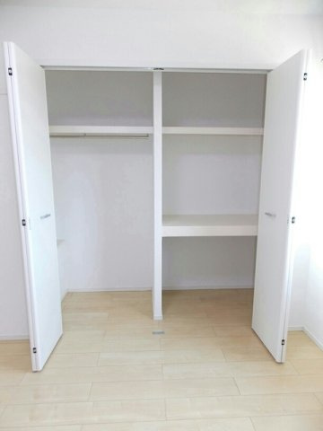 サン　フォーリストの収納