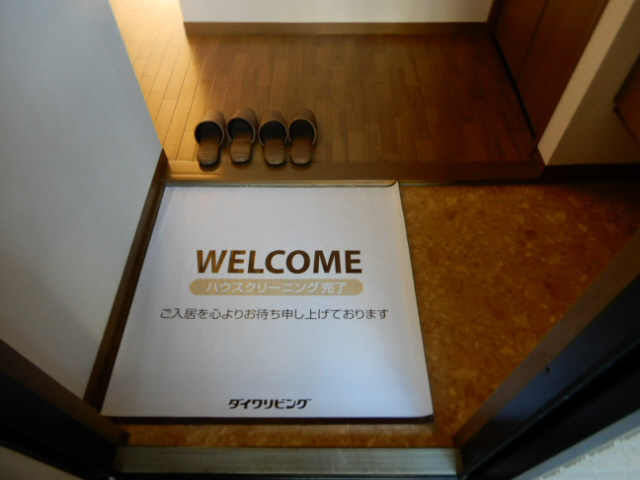 プラシード暖家　B棟の玄関