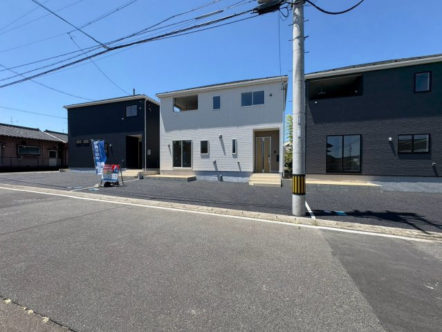 クワイエ　羽島郡岐南町薬師寺第2　全3区画分譲の駐車場|■駐車場　■ヤマダ不動産　株式会社リライフ　
■夢のマイホーム購入をフルサポートします！