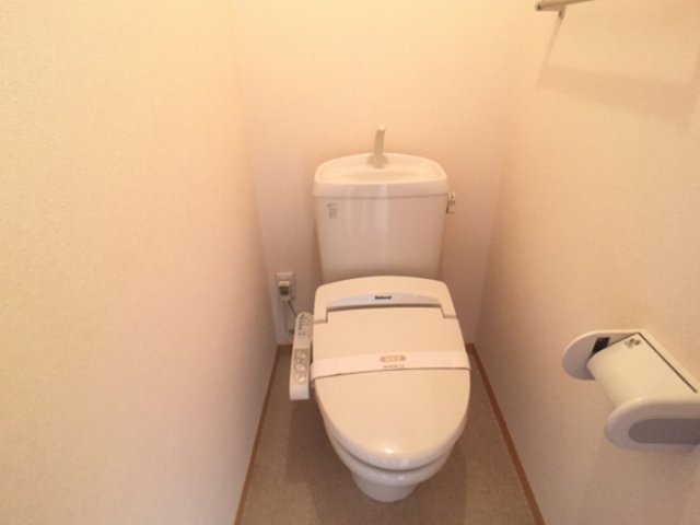 セピアパレスのトイレ|温水洗浄暖房便座
