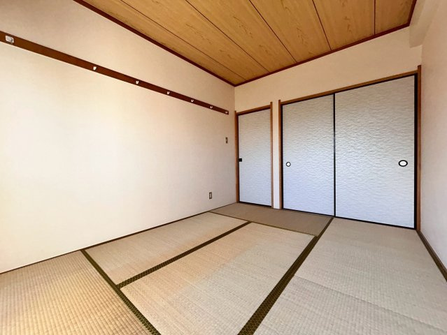 シャトーシミズの和室