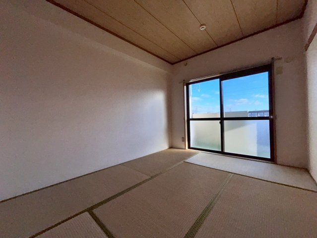 シャトーシミズの和室