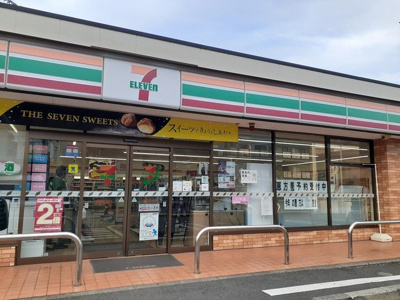 【周辺】 | グランウェルかやの木 | セブンイレブンまで976m