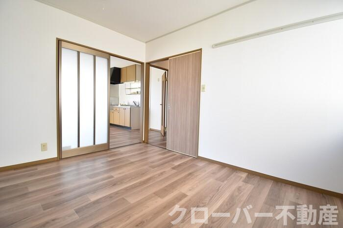 セジュールＫ Ａ棟の洋室|北西洋室６帖