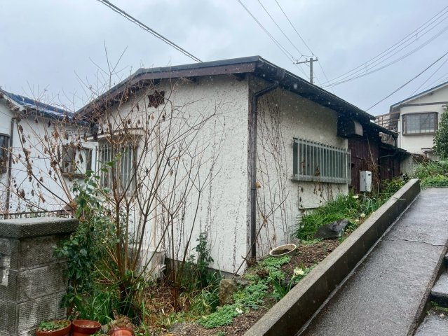 西舞子9丁目貸家の外観