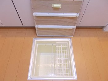【内装】 | プランドールⅢ | 明るい室内です