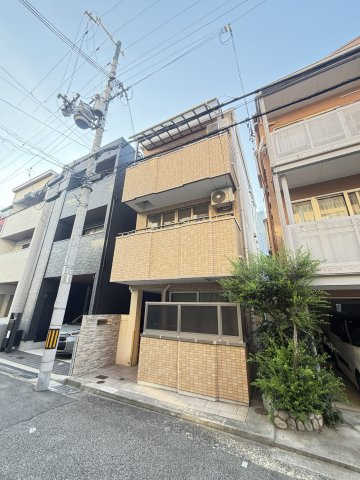 アールヴィラージュの外観