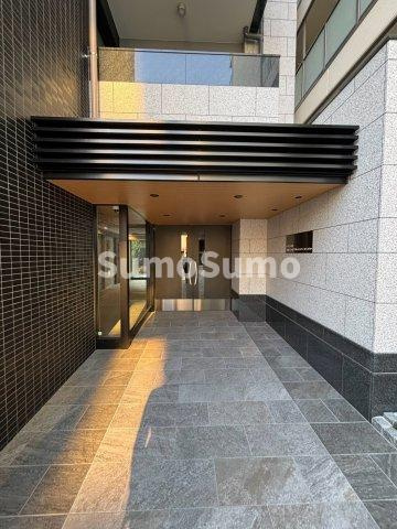 プレサンス四天王寺前夕陽ヶ丘ヴィリードのエントランス