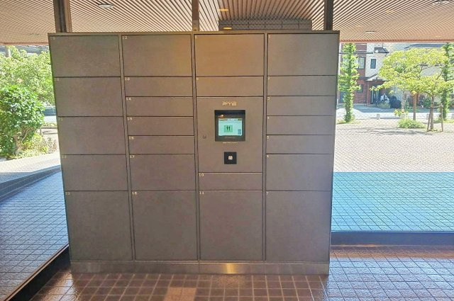 ファミールハイツ堺II番館の設備|宅配ボックス