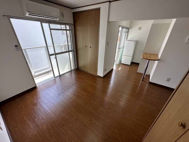 幸栄荘の寝室|ゆとりの広さです