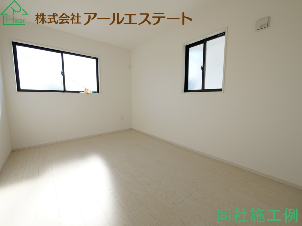 加古川市尾上町口里　　山陽電鉄「浜の宮駅」徒歩8分の洋室|同社施工事例