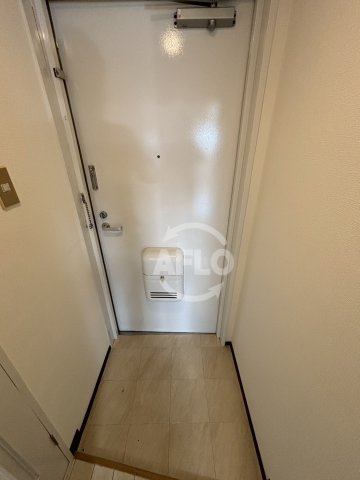 サンプラザ上汐の玄関|サンプラザ上汐　玄関