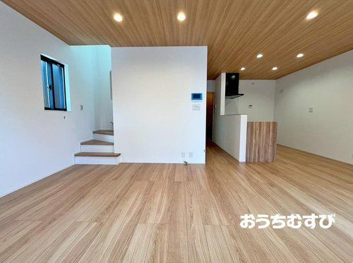 名古屋市北区志賀町3期(全1棟)の居間・リビング