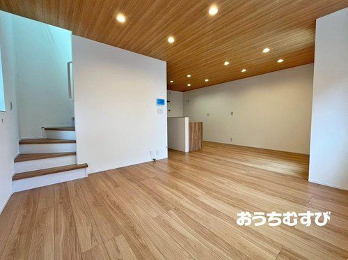 名古屋市北区志賀町3期(全1棟)の居間・リビング