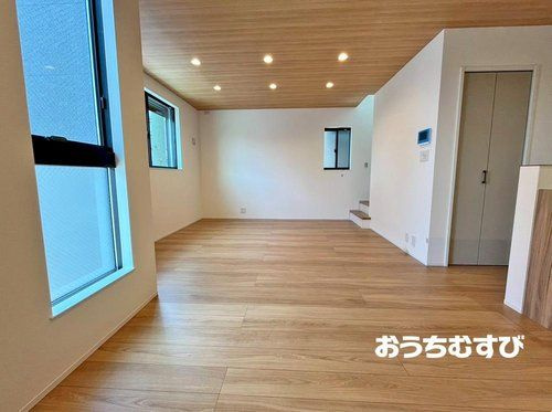 名古屋市北区志賀町3期(全1棟)の居間・リビング