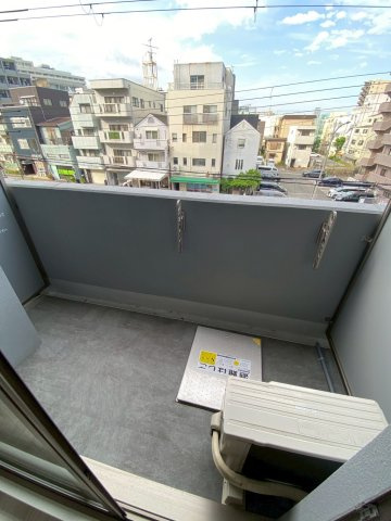 セレニテ神戸ミラクノールのバルコニー