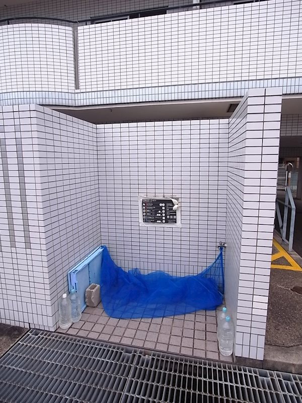 加島第6マンションの外観