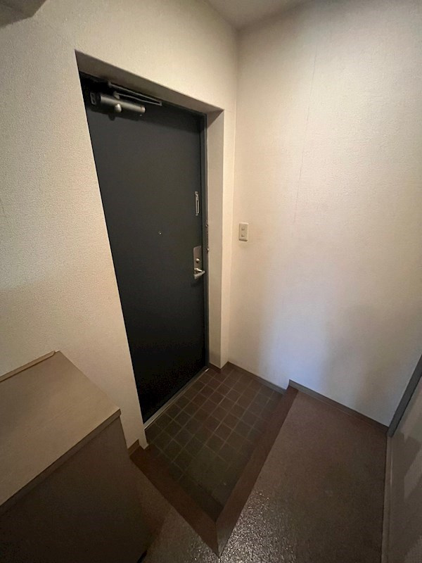 ソレイユ・ド元町の玄関