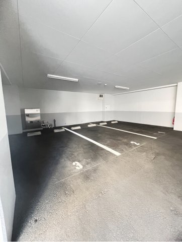 フレアコート甲南の駐車場