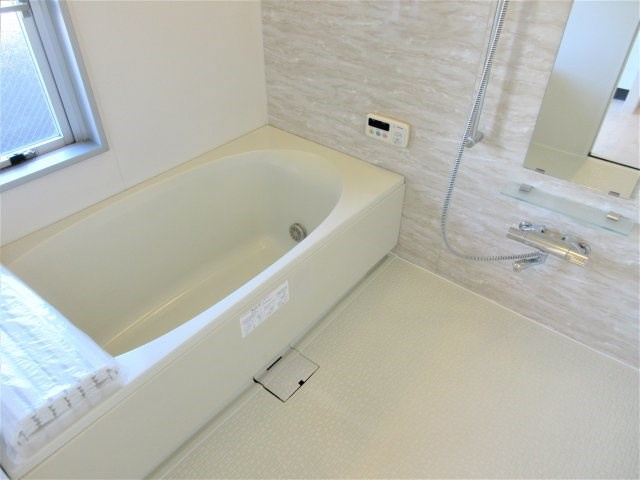 テングッド渡辺通の浴室