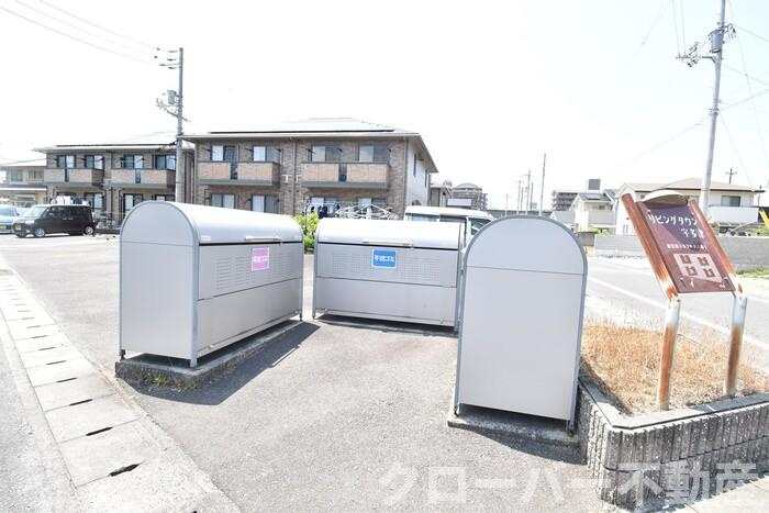 リビングタウン宇多津 B棟のその他共用部分|ゴミ庫