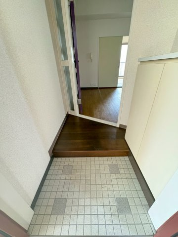 サンパレス21 南夙川の玄関