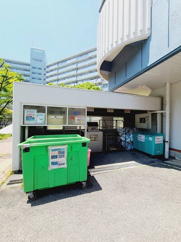 UR武庫川 19号棟の外観