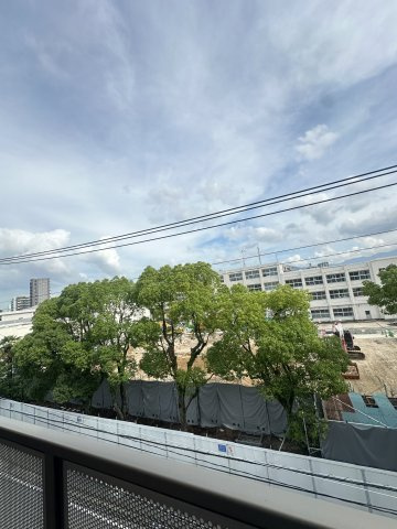 プレジオ荒江の展望