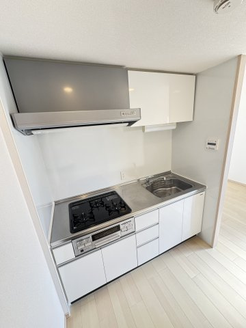 STELLA LUCE 北野坂のキッチン