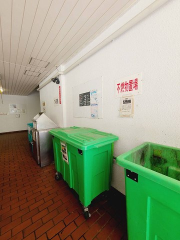 UR武庫川 12号棟の外観