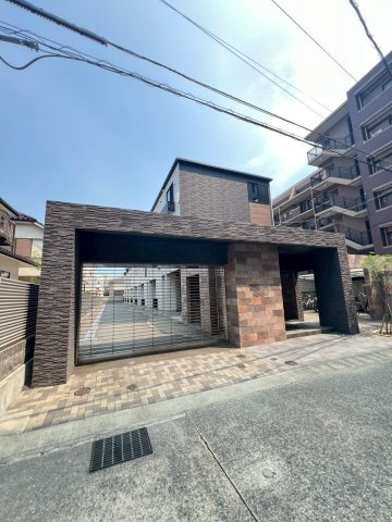 ミッドレジデ室見の外観