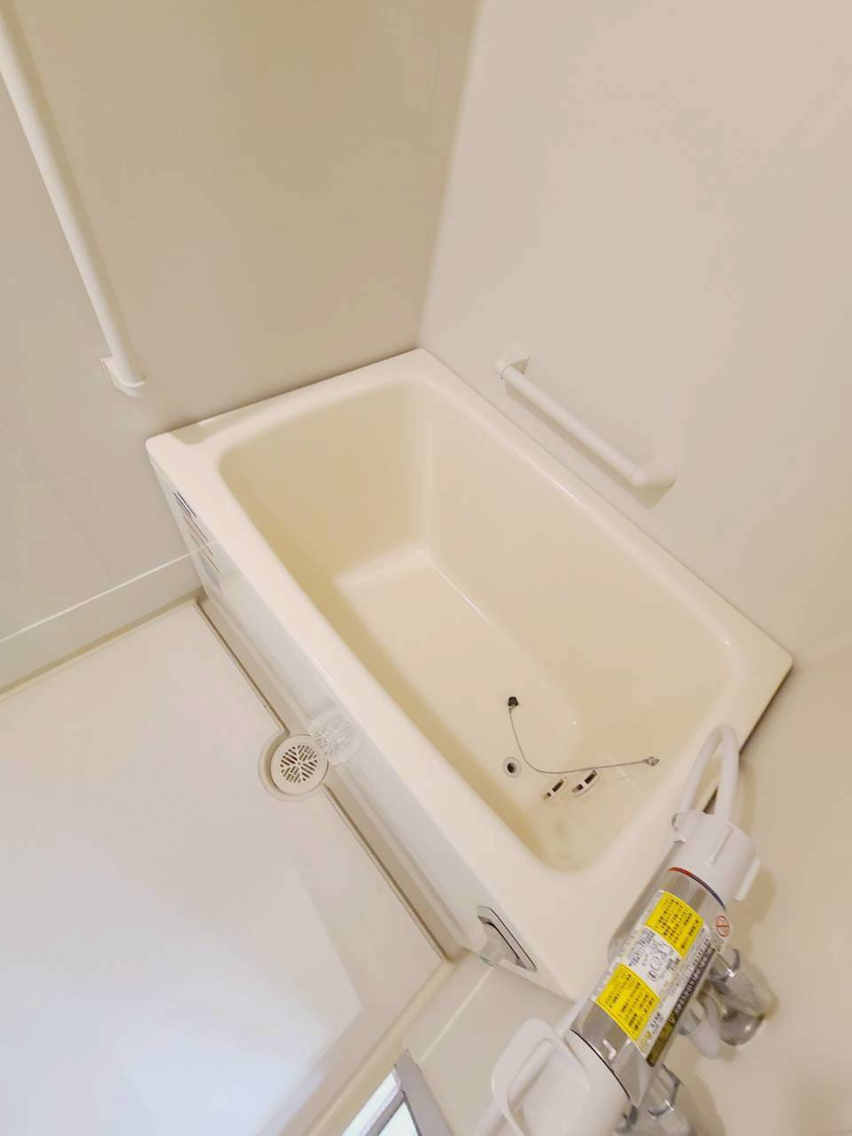 UR武庫川 11号棟の浴室