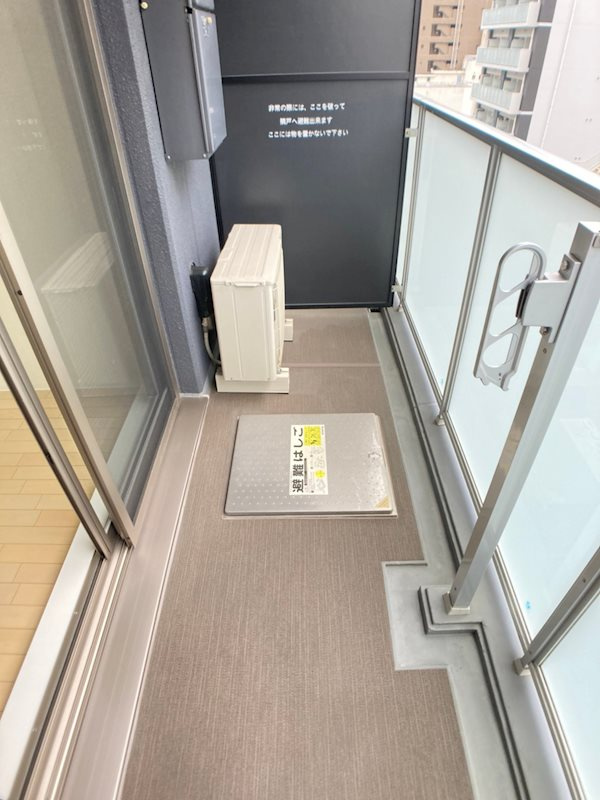 ドゥーエ立売堀のバルコニー