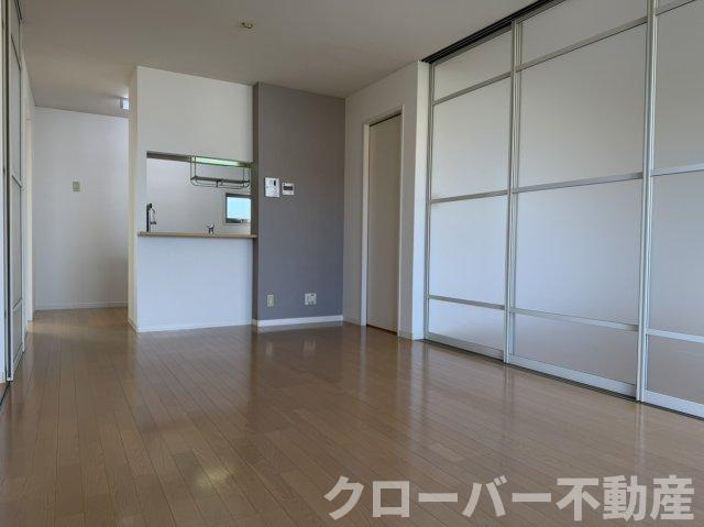 コスモコートの居間・リビング