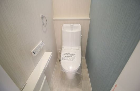 東垂水2丁目新築戸建のトイレ