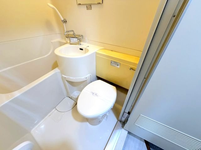 ライオンズマンション六甲道のトイレ