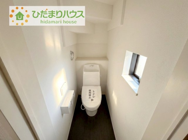 【トイレ】 | 龍ケ崎市久保台2丁目第1期　新築戸建　1号棟 | トイレは1F、2F共に完備！取り合いになることがありませんね(^^)/