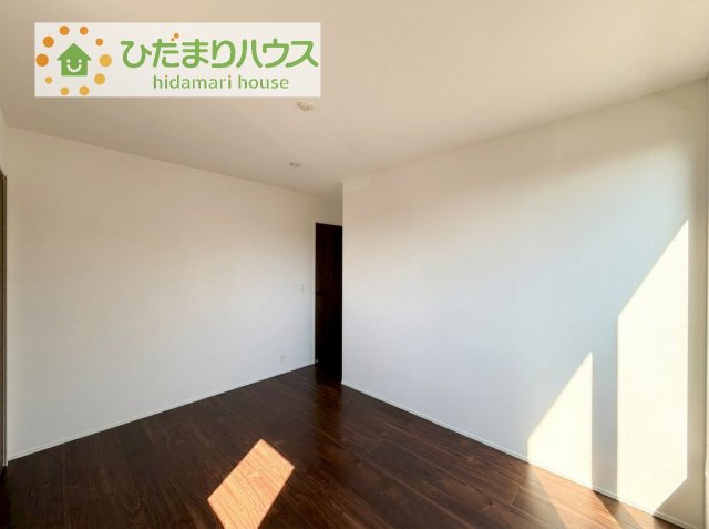 【洋室】 | 龍ケ崎市久保台2丁目第1期　新築戸建　1号棟 | 十分な広さがあるので、大切なプライベート空間を素敵に演出できます♪