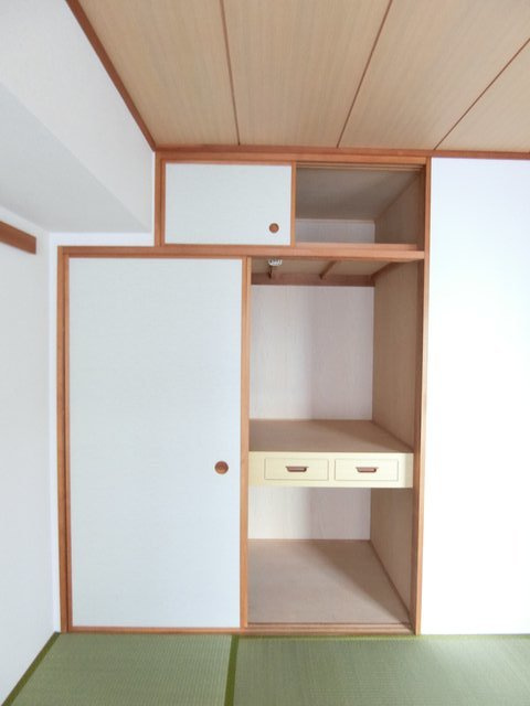 ハイホーム東青梅の収納