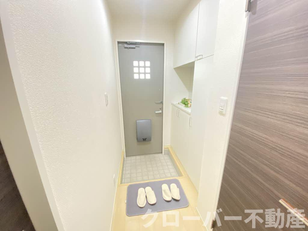 プリマ・メゾン 1番館の玄関