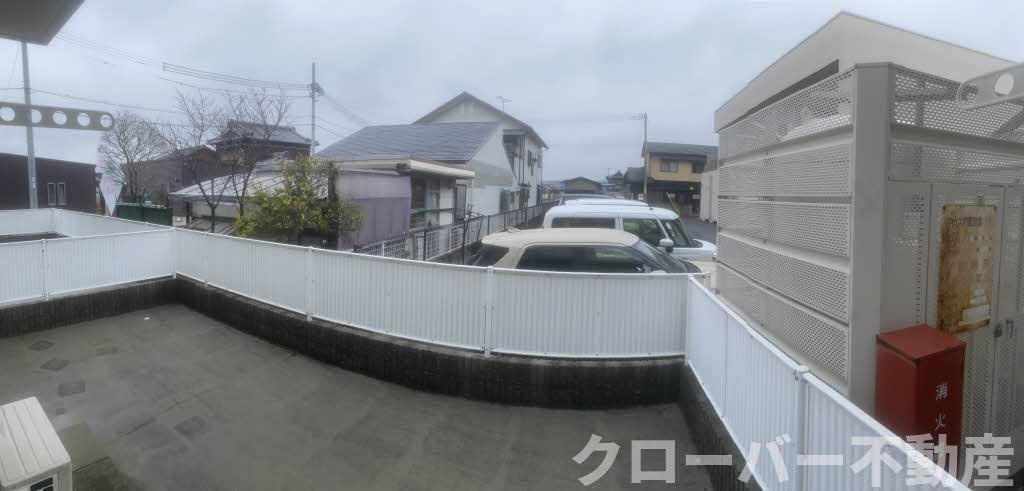プリマ・メゾン 1番館の庭