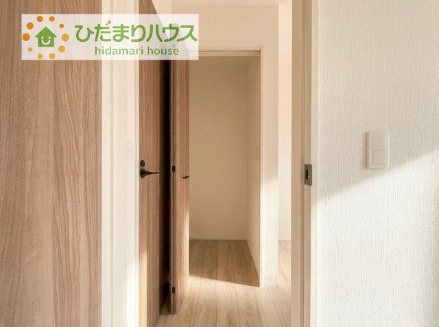 【収納】 | 龍ケ崎市久保台2丁目第1期　新築戸建　3号棟 | 家族みんなで共同で使える便利な廊下収納！