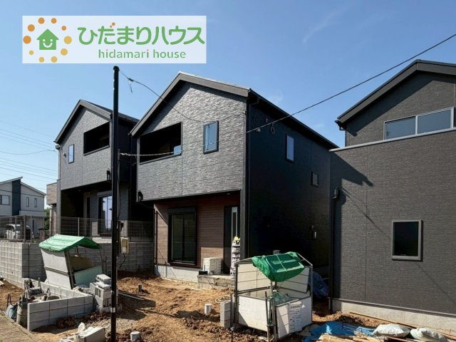 【外観】 | 龍ケ崎市久保台2丁目第1期　新築戸建　3号棟 | 南道路につき陽当たり良好です♪