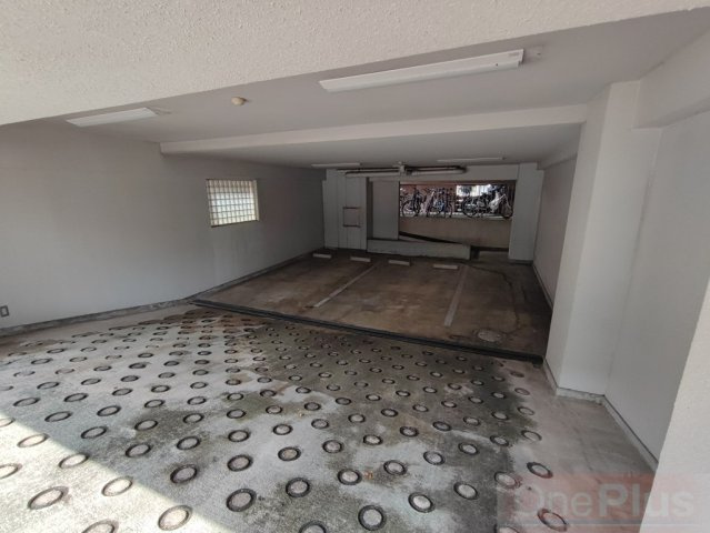 イルシオンド芦屋の駐車場