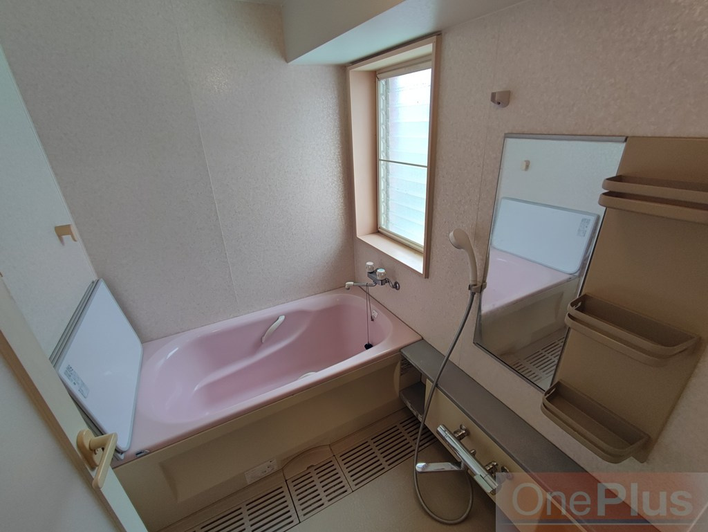 イルシオンド芦屋の浴室